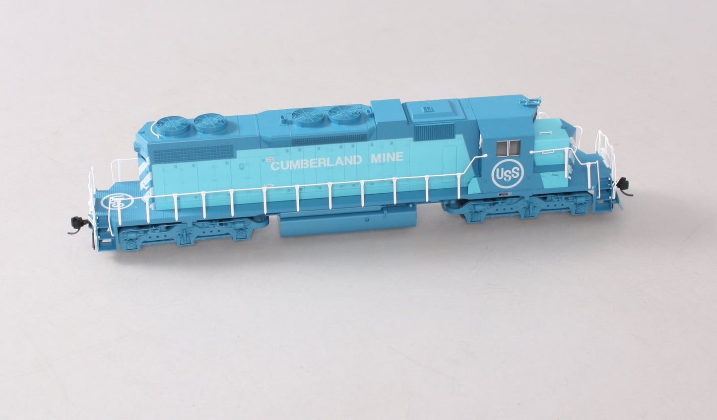 Kato 37-6491 HO U.S. Steel SD38-2 Diesel Locomotive #1