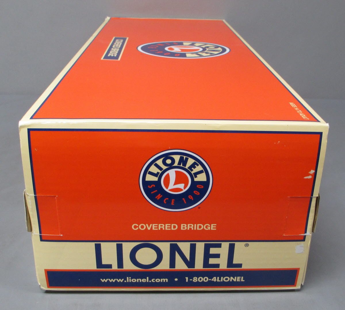 Lionel 6-83305 O 24" Winter Illuminated Red Covered Bridge