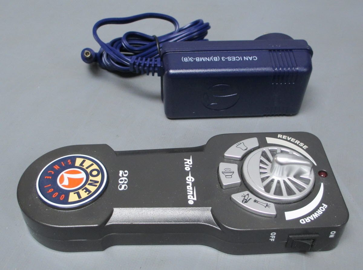 Lionel 6-83080 Rio Grande 0-4-0 Switcher LionChief O Gauge Steam Train Set