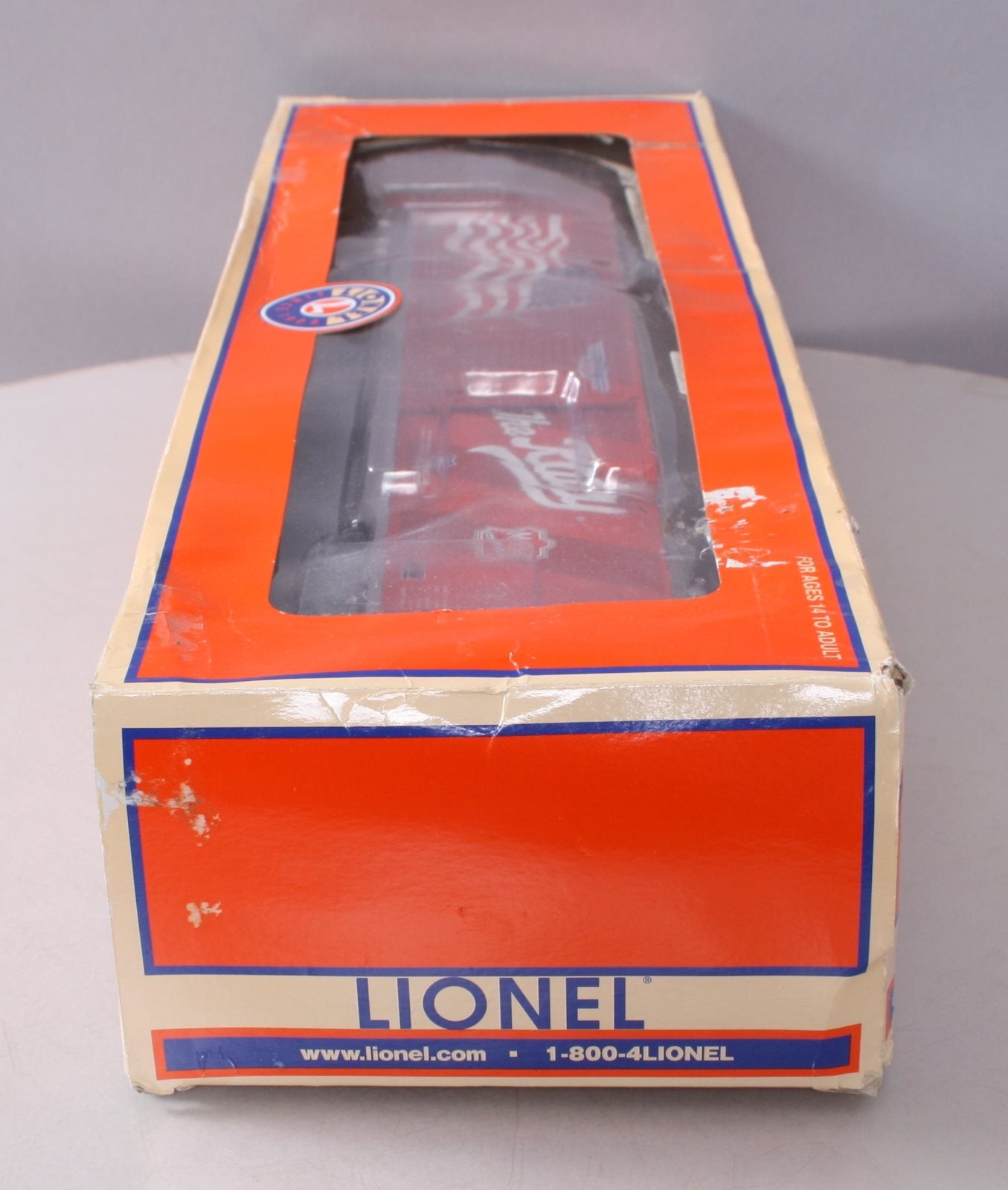 Lionel 6-85403 O MKT Heritage LED Flag Boxcar #1988