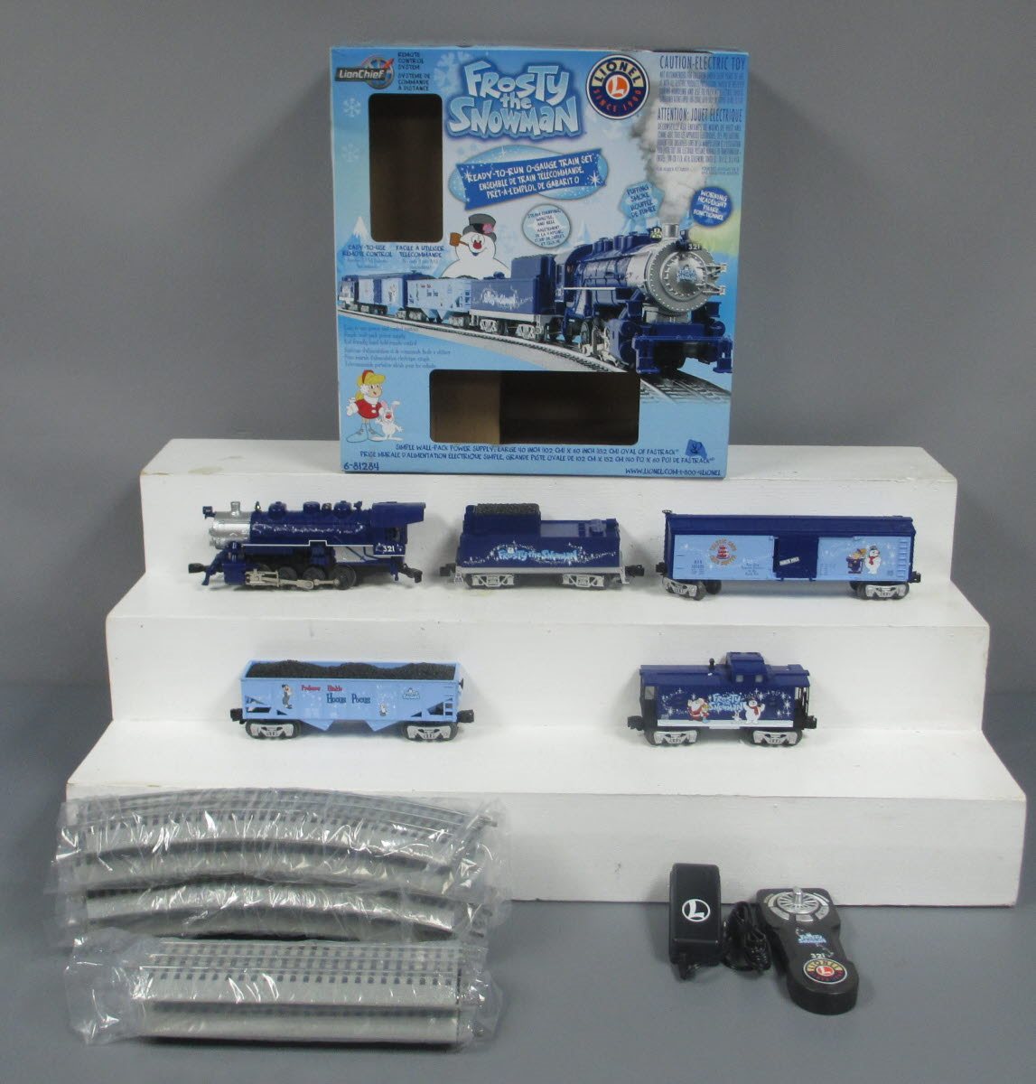 Lionel 6-81284 Frosty the Snowman LionChief O Gauge Steam Freight Train Set