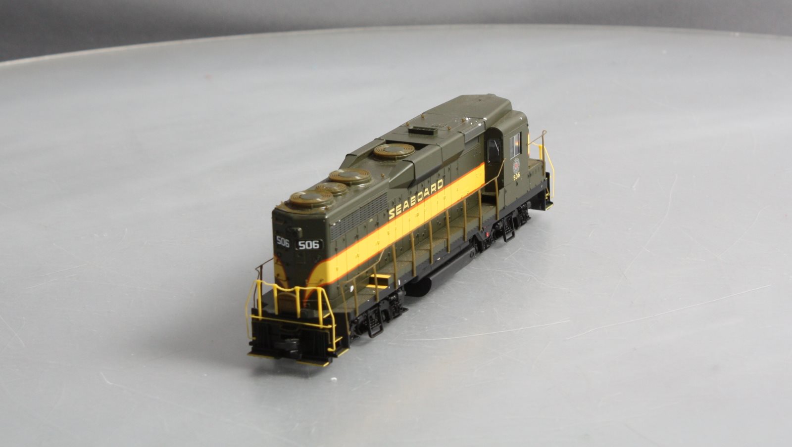 Proto 2000 23104 HO Seaboard GP30 Diesel Locomotive #506 EX