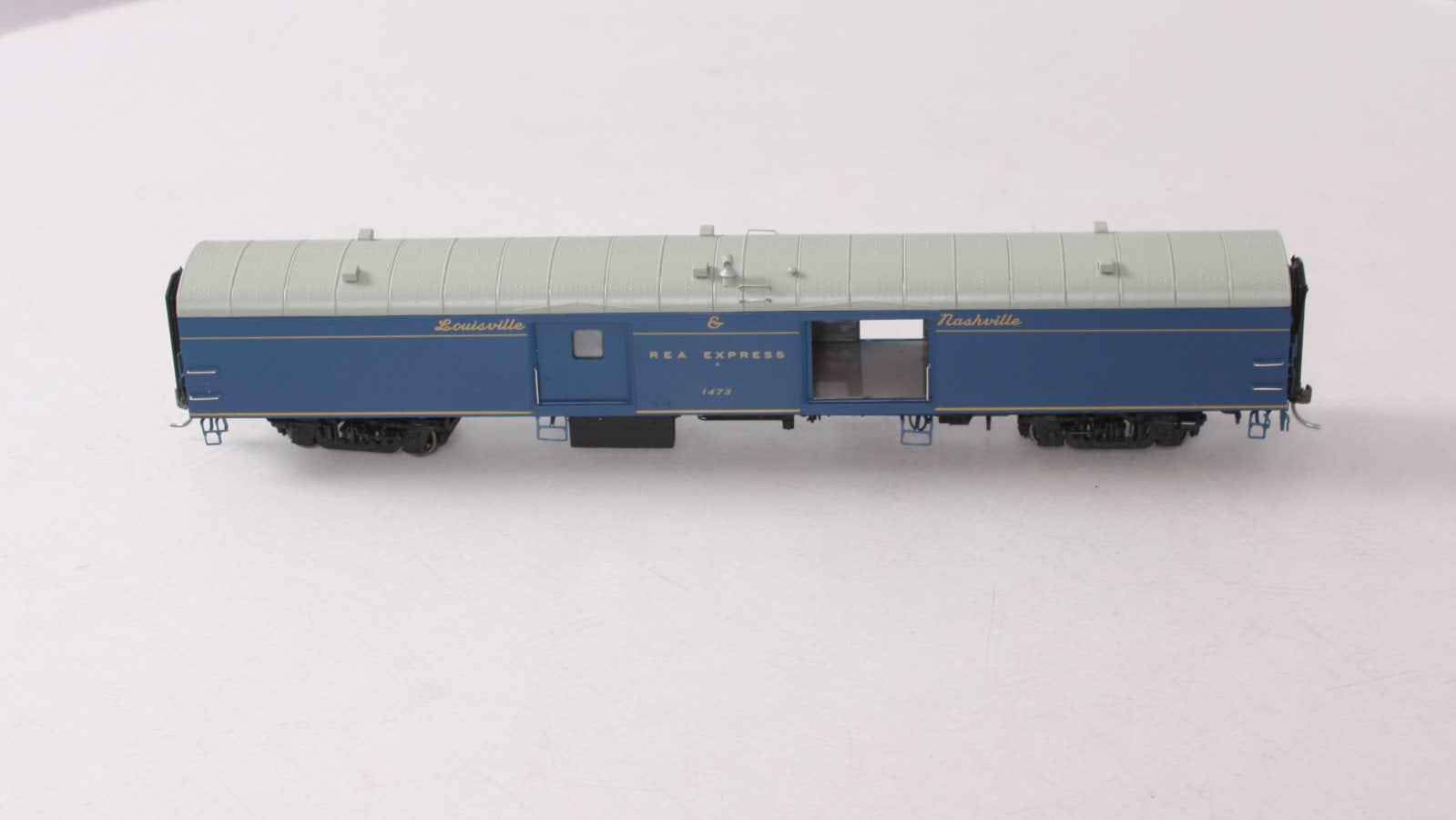 Rapido Trains 106139 HO Louisville & Nashville 73' 6