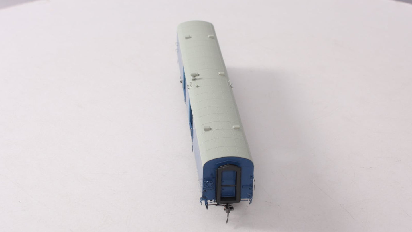 Rapido Trains 106139 HO Louisville & Nashville 73' 6" Smooth Side Baggage #1473