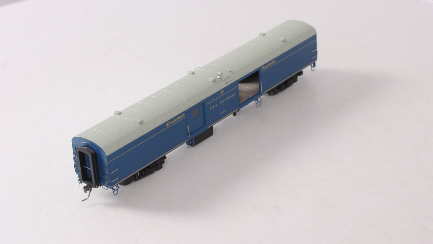 Rapido Trains 106139 HO Louisville & Nashville 73' 6" Smooth Side Baggage #1473