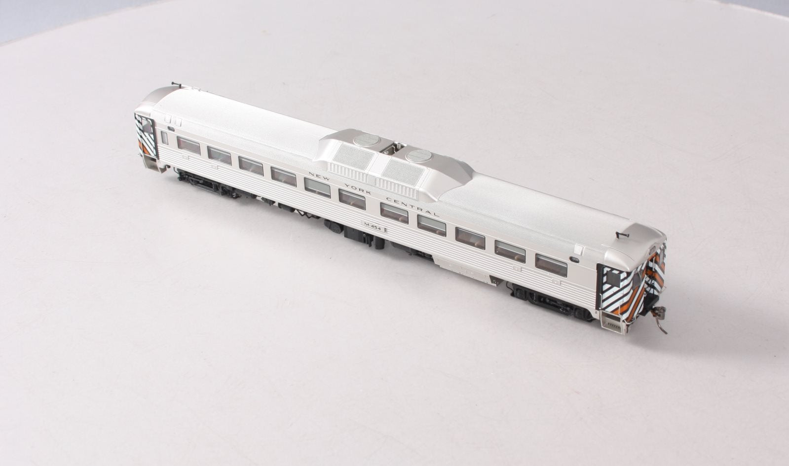Rapido Trains 16574 HO New York Central Phase 1B Budd RDC-1 #M454