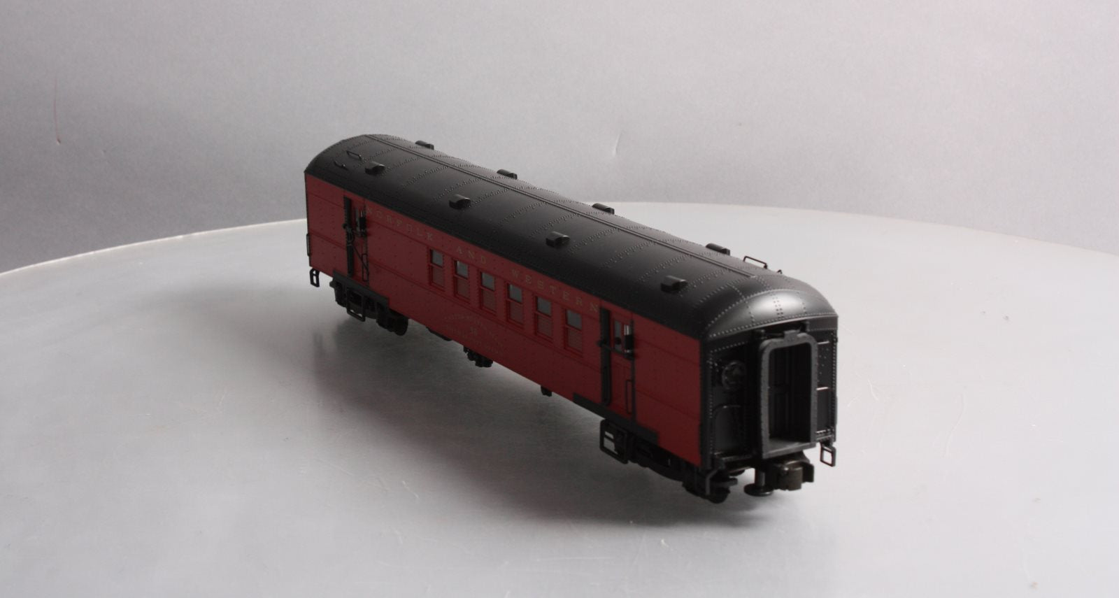 Lionel 1927310 O Norfolk and Western 60' RPO Passenger Car#96
