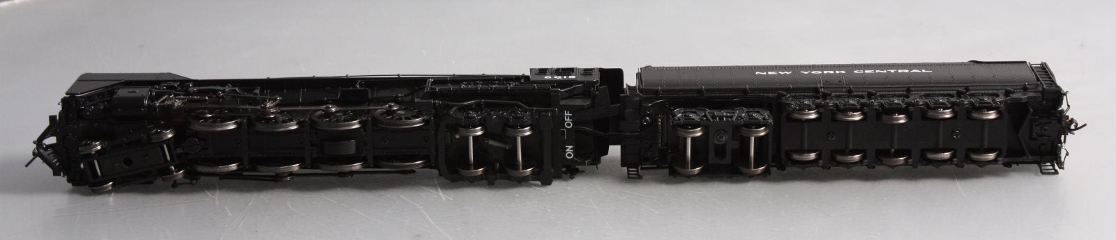 Broadway Limited 5832 HO NYC Niagara S1b 4-8-4 Steam Locomotive #6018