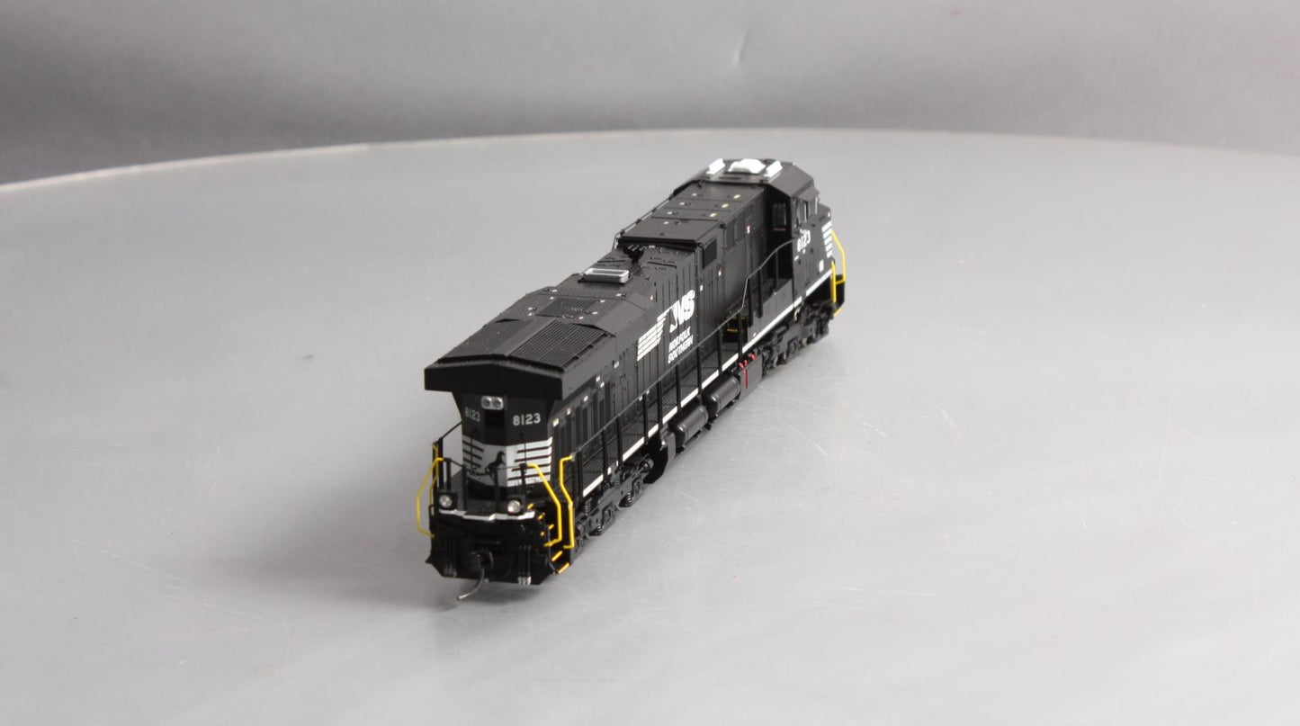 Broadway Limited 5872 HO Norfolk Southern GE ES44AC Diesel Loco Sound/DCC #8123