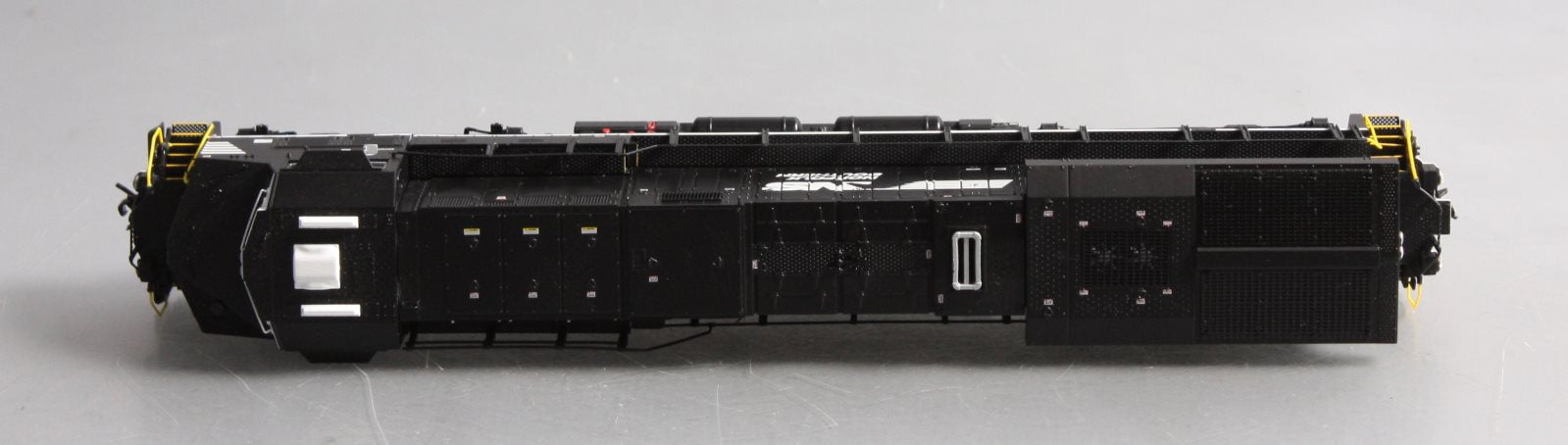 Broadway Limited 5872 HO Norfolk Southern GE ES44AC Diesel Loco Sound/DCC #8123