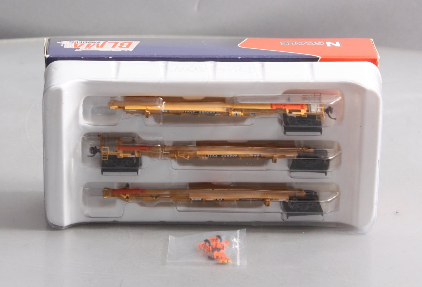 BLMA Models 12257 TTAX 3-Unit Spine Car #355008