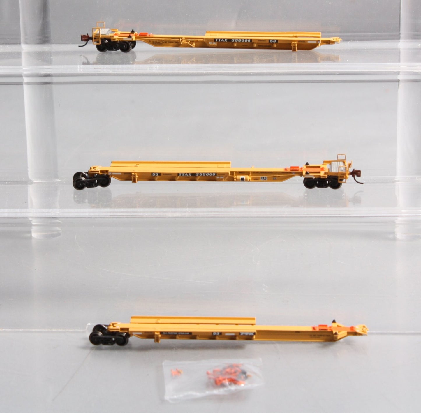 BLMA Models 12257 TTAX 3-Unit Spine Car #355008