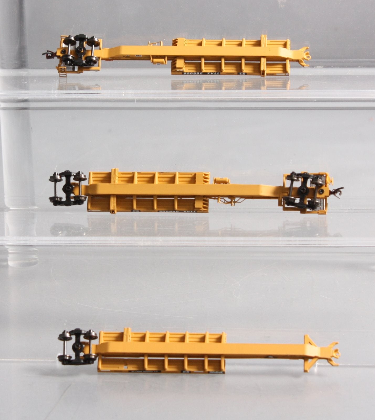 BLMA Models 12257 TTAX 3-Unit Spine Car #355008
