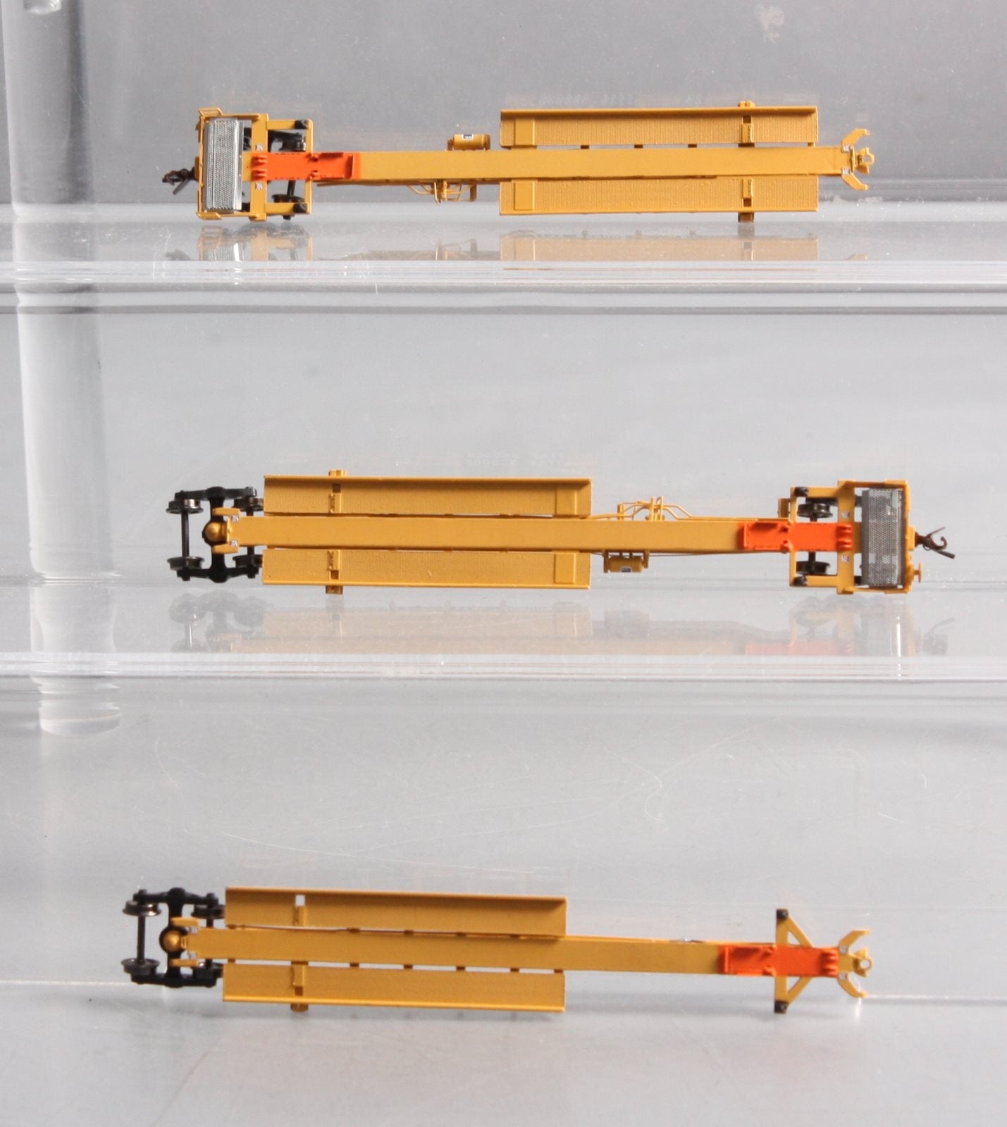 BLMA Models 12257 TTAX 3-Unit Spine Car #355008