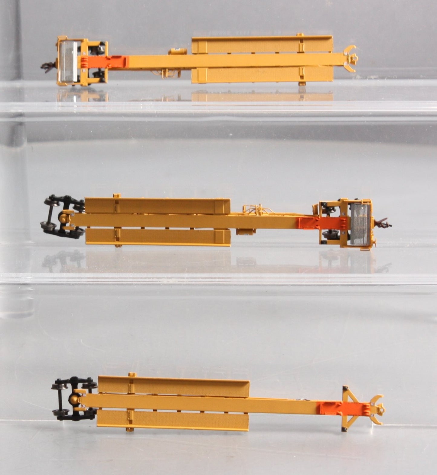 BLMA Models 12258 N TTAX 53' Trinity 3-Unit Spine Car #355021