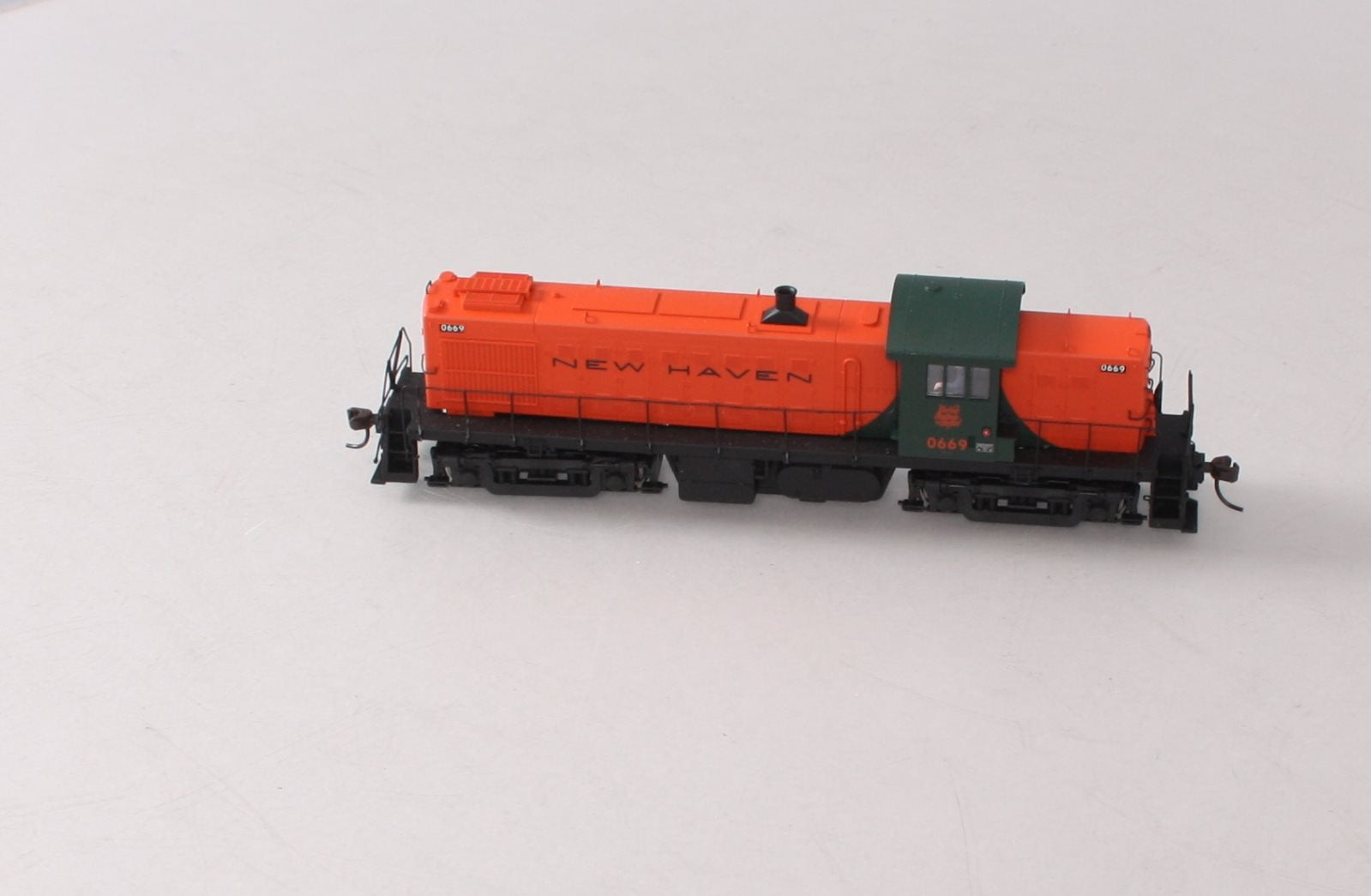 Atlas 10001453 HO New Haven ALCO RS-1 Diesel Locomotive #0669 w/ DCC