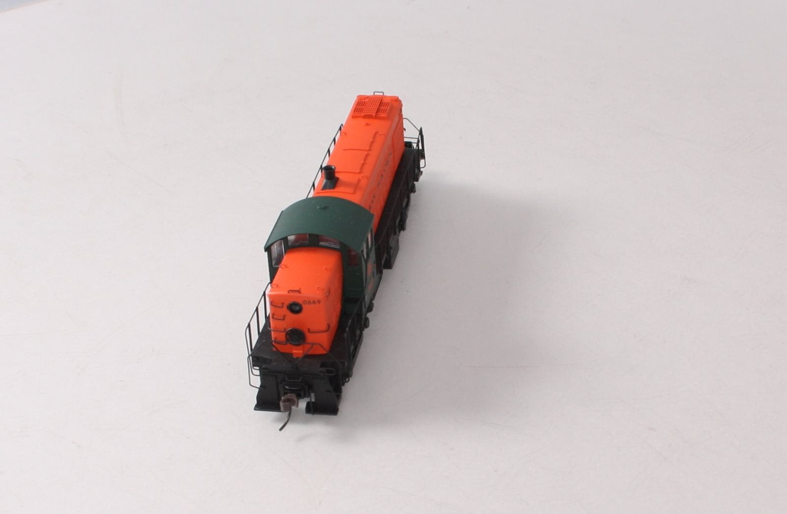 Atlas 10001453 HO New Haven ALCO RS-1 Diesel Locomotive #0669 w/ DCC