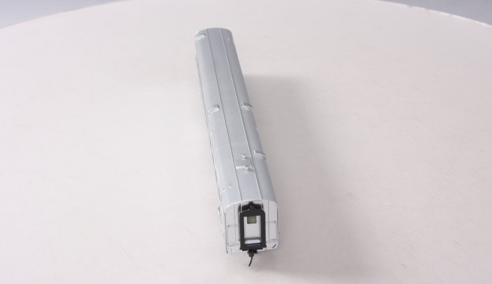 Walthers 932-15127 HO Scale Rock Island 85' Budd Grill-Diner Car