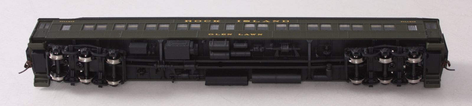 Walthers 932-10415 HO Rock Island Pullman Heavyweight 