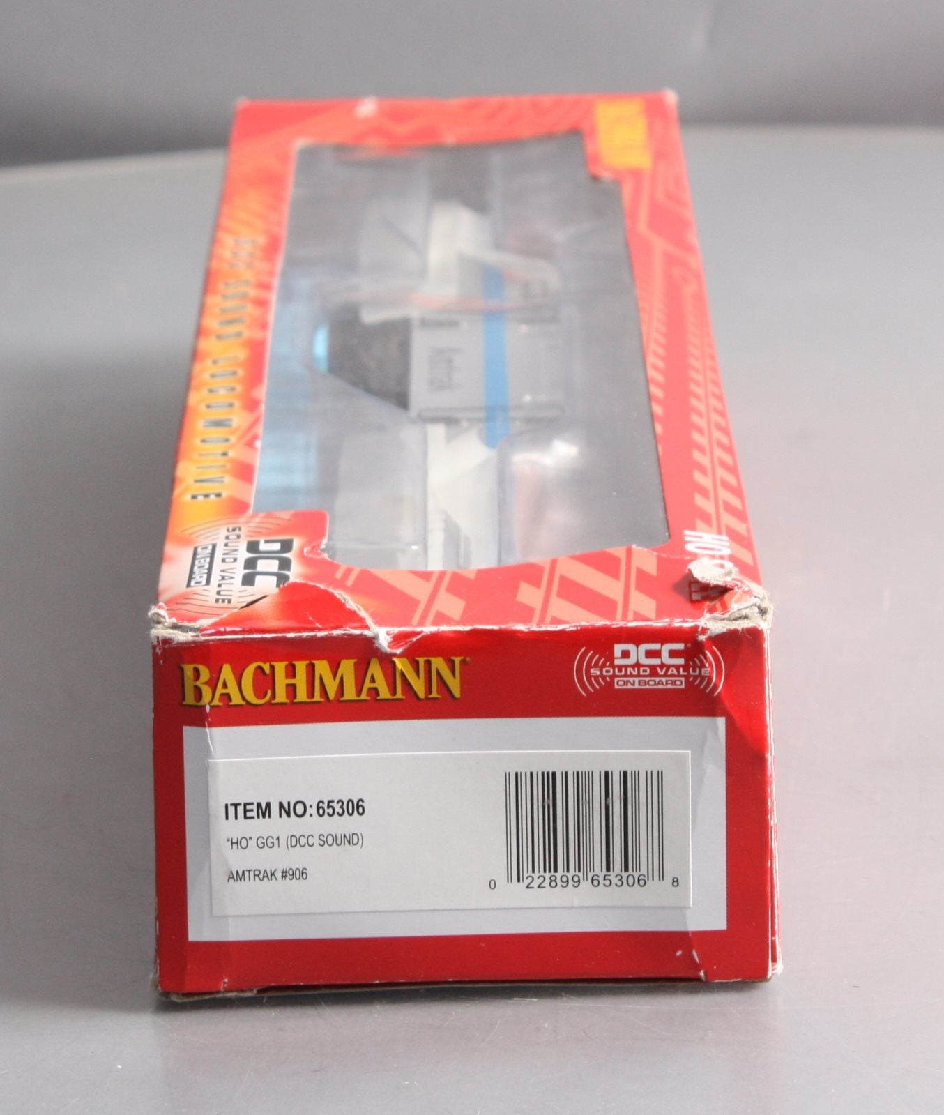 Bachmann 65306 HO Amtrak GG-1 Electric Locmotive with Sound and DCC #906