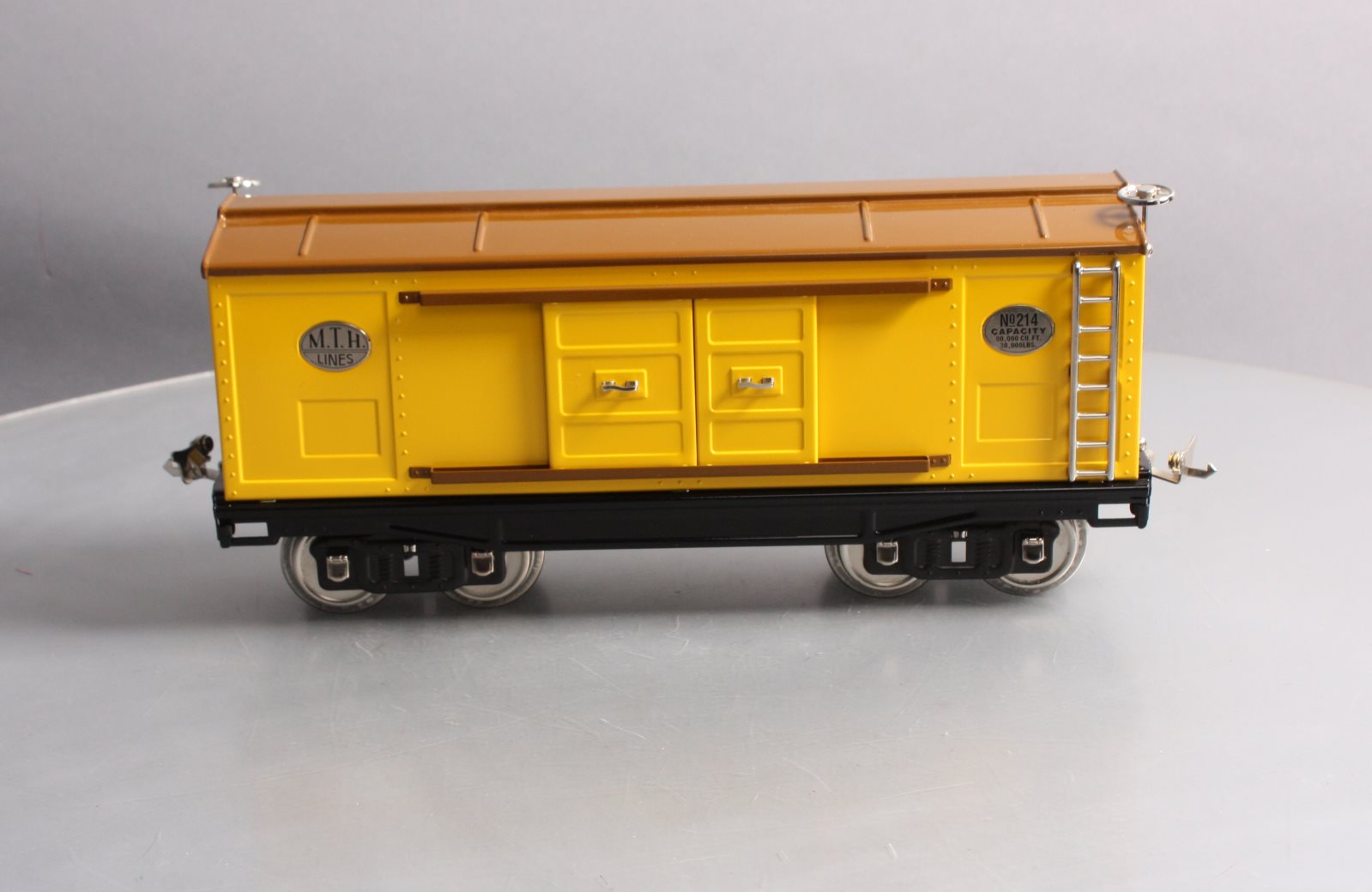 MTH 10-201 Standard Gauge Yellow/Brown Boxcar With Nickel Trim #214