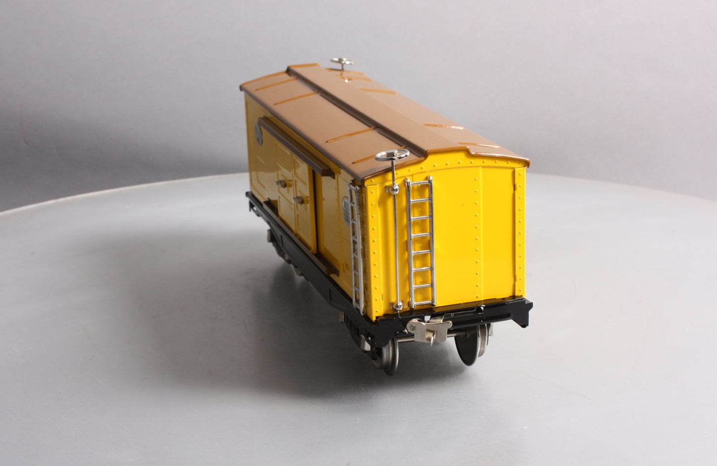 MTH 10-201 Standard Gauge Yellow/Brown Boxcar With Nickel Trim #214