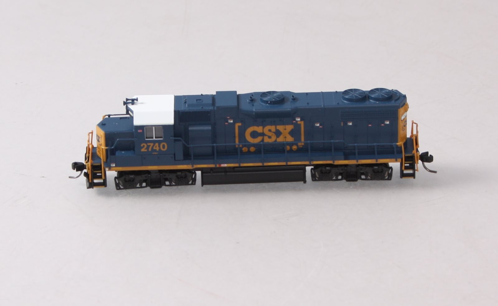 Atlas 40003615 N Scale CSX YN3b Gp38-2 Diesel Locomotive #2740 w/ Sound