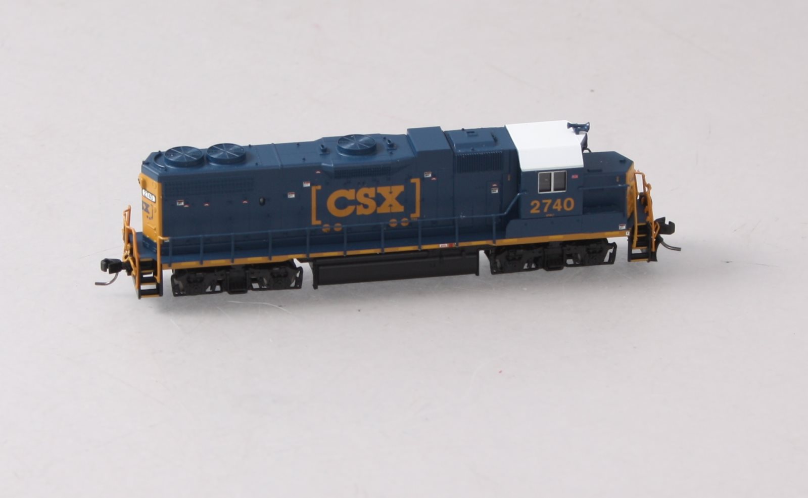 Atlas 40003615 N Scale CSX YN3b Gp38-2 Diesel Locomotive #2740 w/ Sound