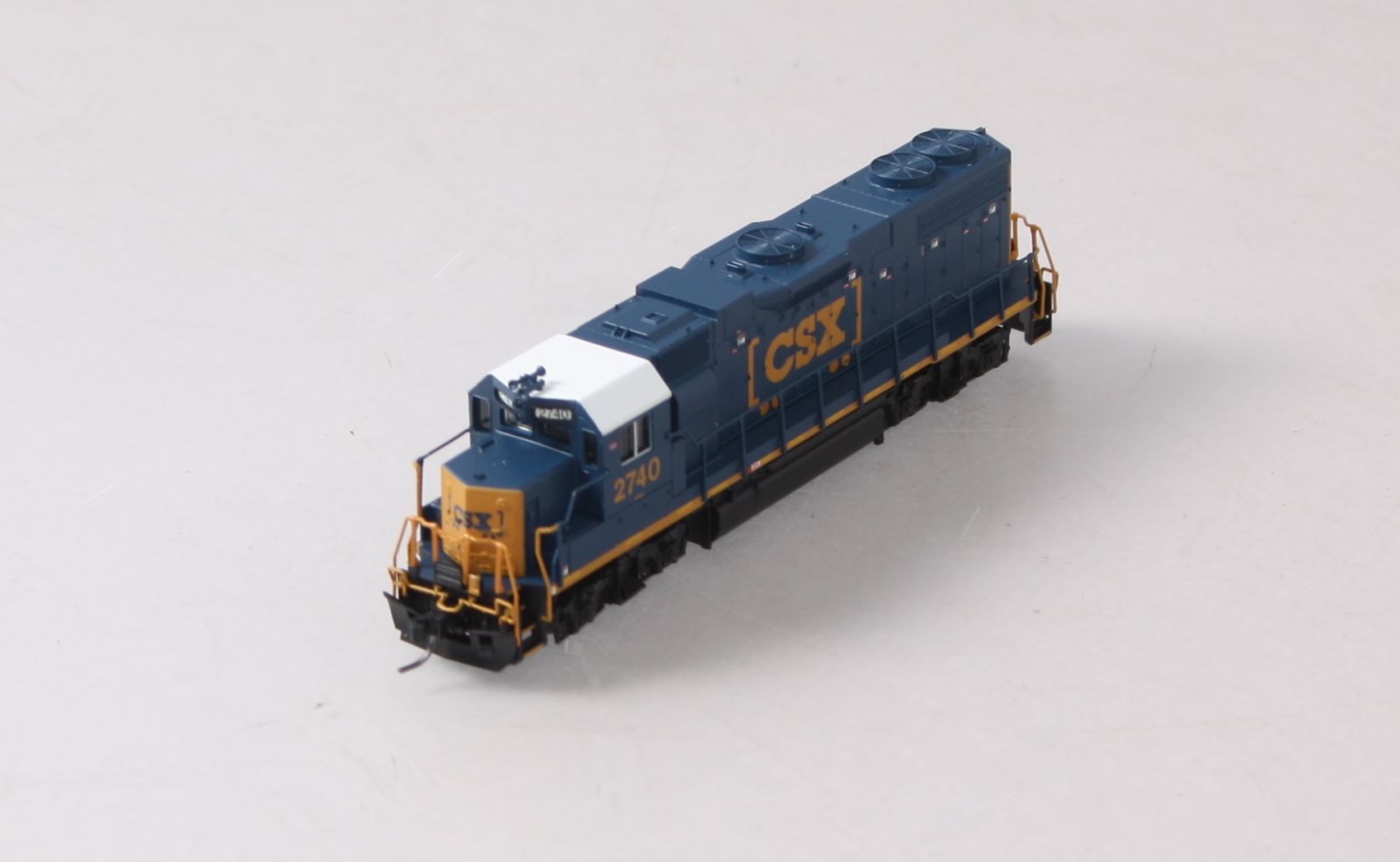Atlas 40003615 N Scale CSX YN3b Gp38-2 Diesel Locomotive #2740 w/ Sound