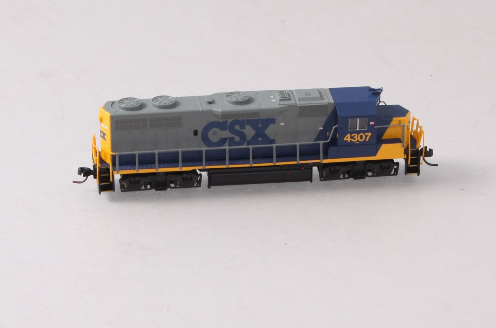 Atlas 40003851 N CSX 