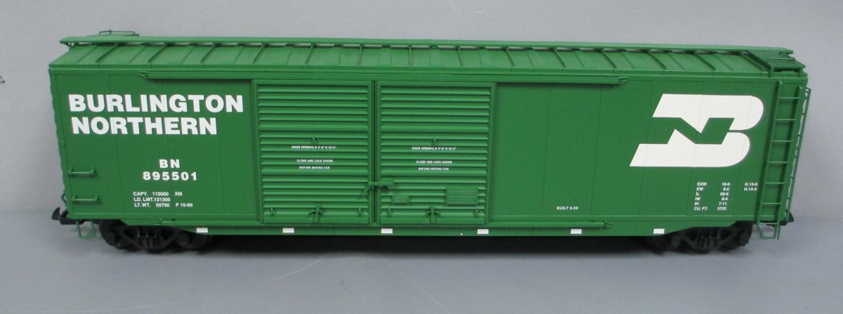 USA Trains R19307B G Burlington Northern 50 Ft. Box Car with AAR Double Door