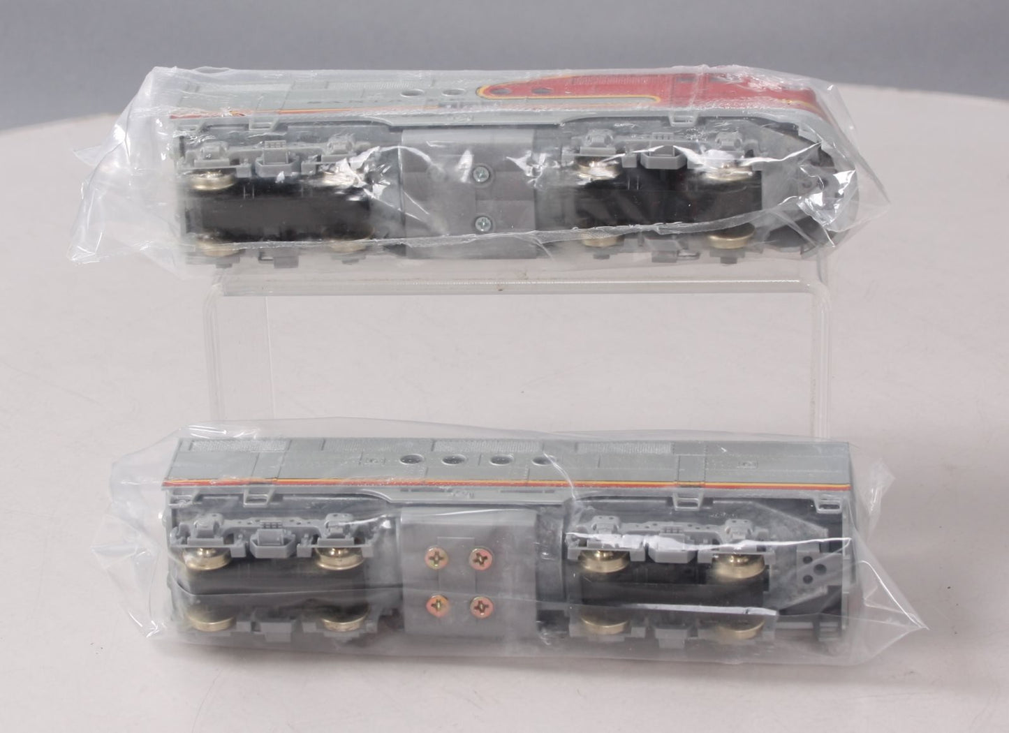 Stewart 5068 HO Santa Fe Diesel EMD FT A (Powered) - B (Dummy) Set #163