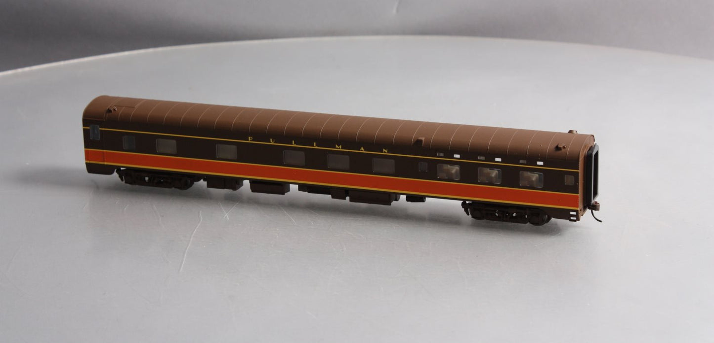 Walthers 932-16723 HO IC 6-6-4 Sleeper Pullman Car