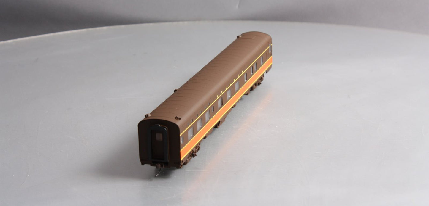 Walthers 932-16723 HO IC 6-6-4 Sleeper Pullman Car