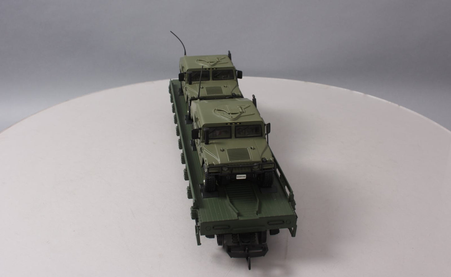USA Trains R1746 G US Army Flat Car w/ Army Humvees #G5053