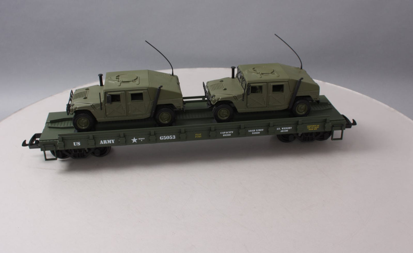 USA Trains R1746 G US Army Flat Car w/ Army Humvees #G5053