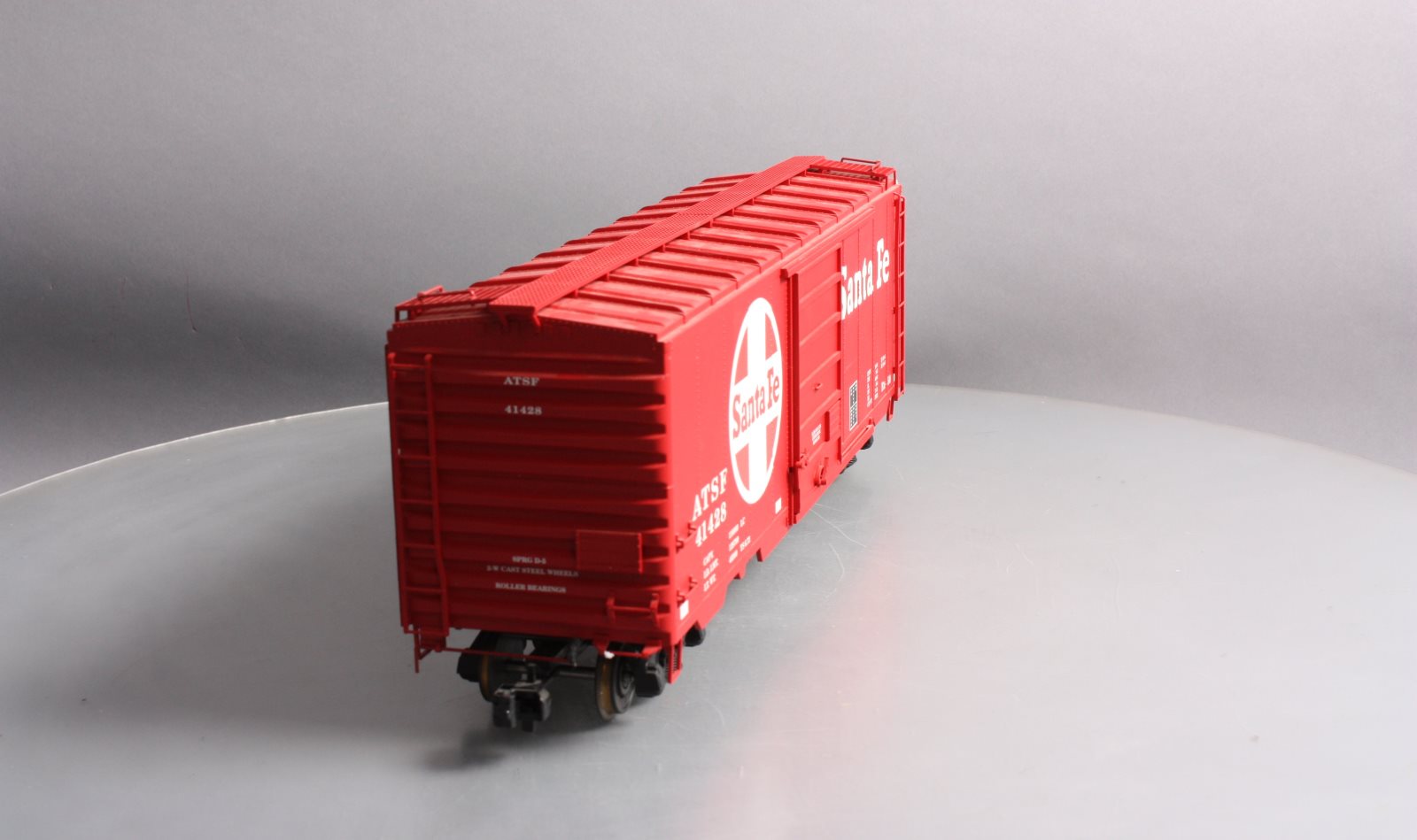 USA Trains R19200B G Santa Fe 40 Ft. PS-1 Simulated Steel Box Car