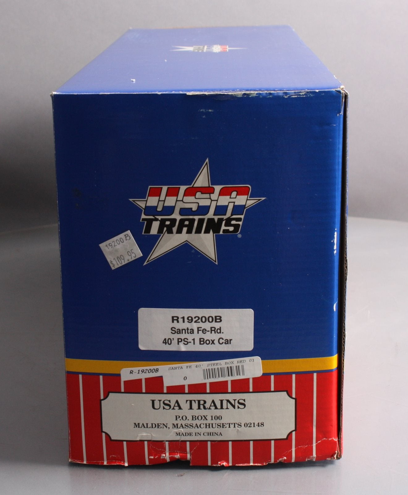 USA Trains R19200B G Santa Fe 40 Ft. PS-1 Simulated Steel Box Car