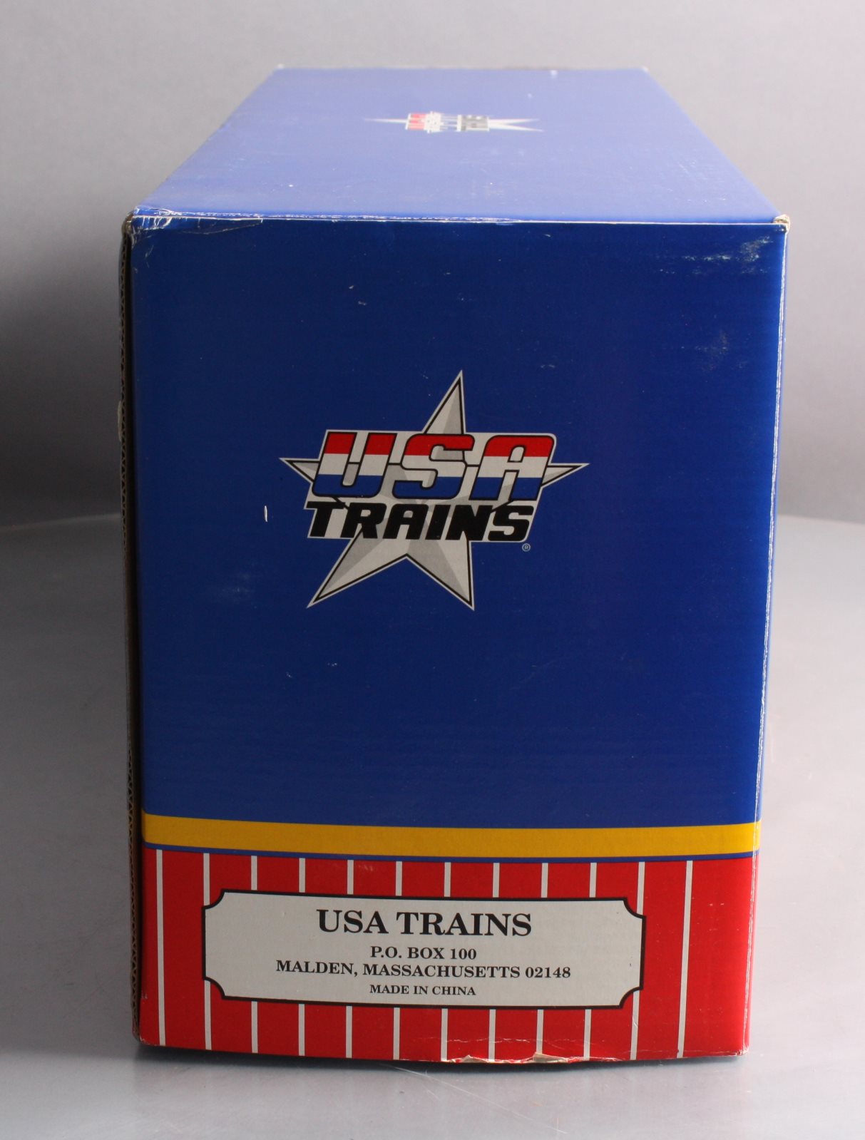 USA Trains R19200B G Santa Fe 40 Ft. PS-1 Simulated Steel Box Car