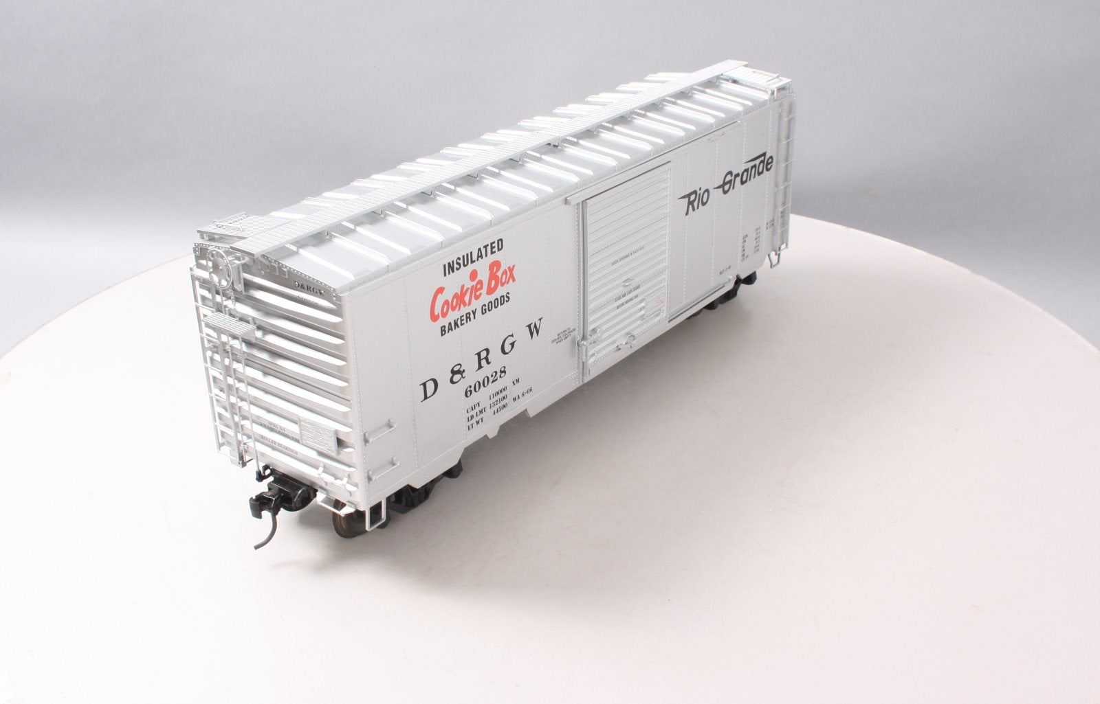 USA Trains R19209C G Rio Grande 40 Ft. PS-1 Simulated Steel Box Car