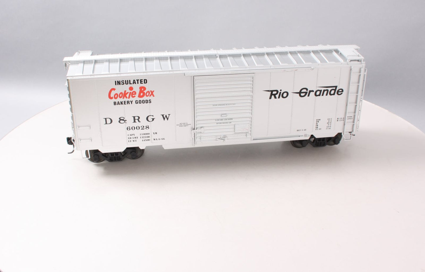 USA Trains R19209C G Rio Grande 40 Ft. PS-1 Simulated Steel Box Car