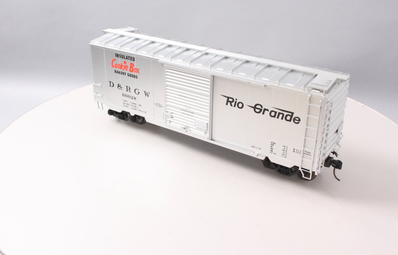 USA Trains R19209C G Rio Grande 40 Ft. PS-1 Simulated Steel Box Car