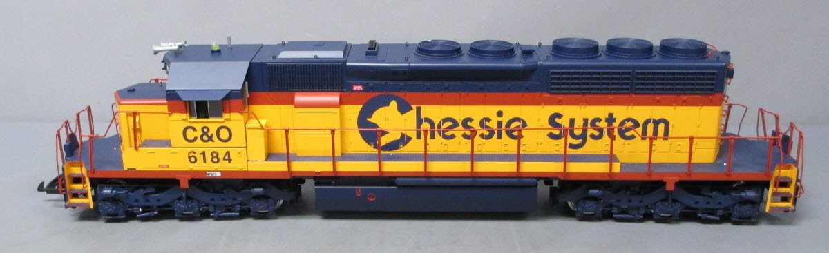 USA Trains 22308 G Scale Chessie SD40-2 Diesel Locomotive #6184