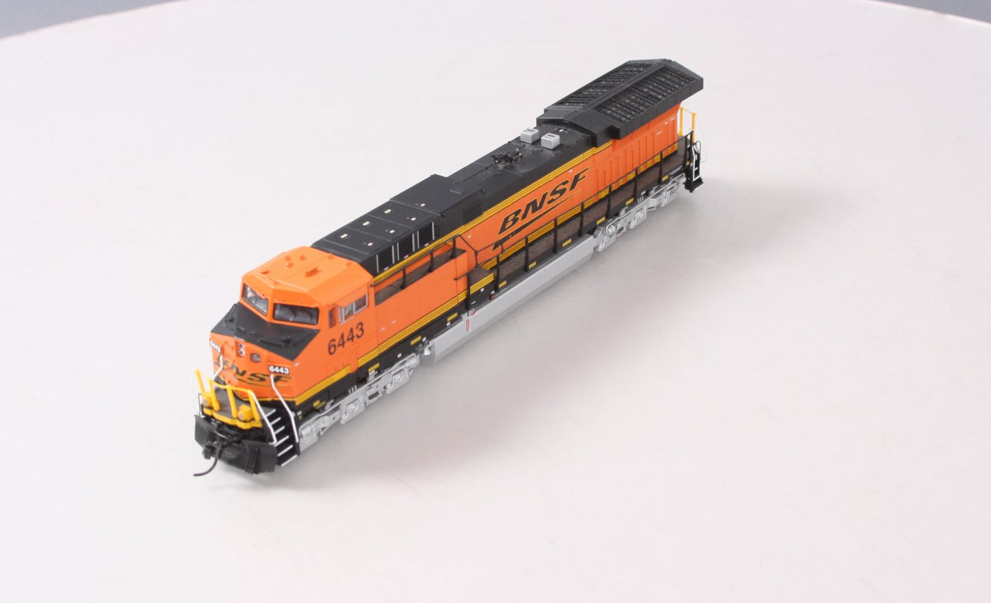 Broadway Limited 5680 HO BNSF GE AC6000 with DC/Sound/DCC #6443