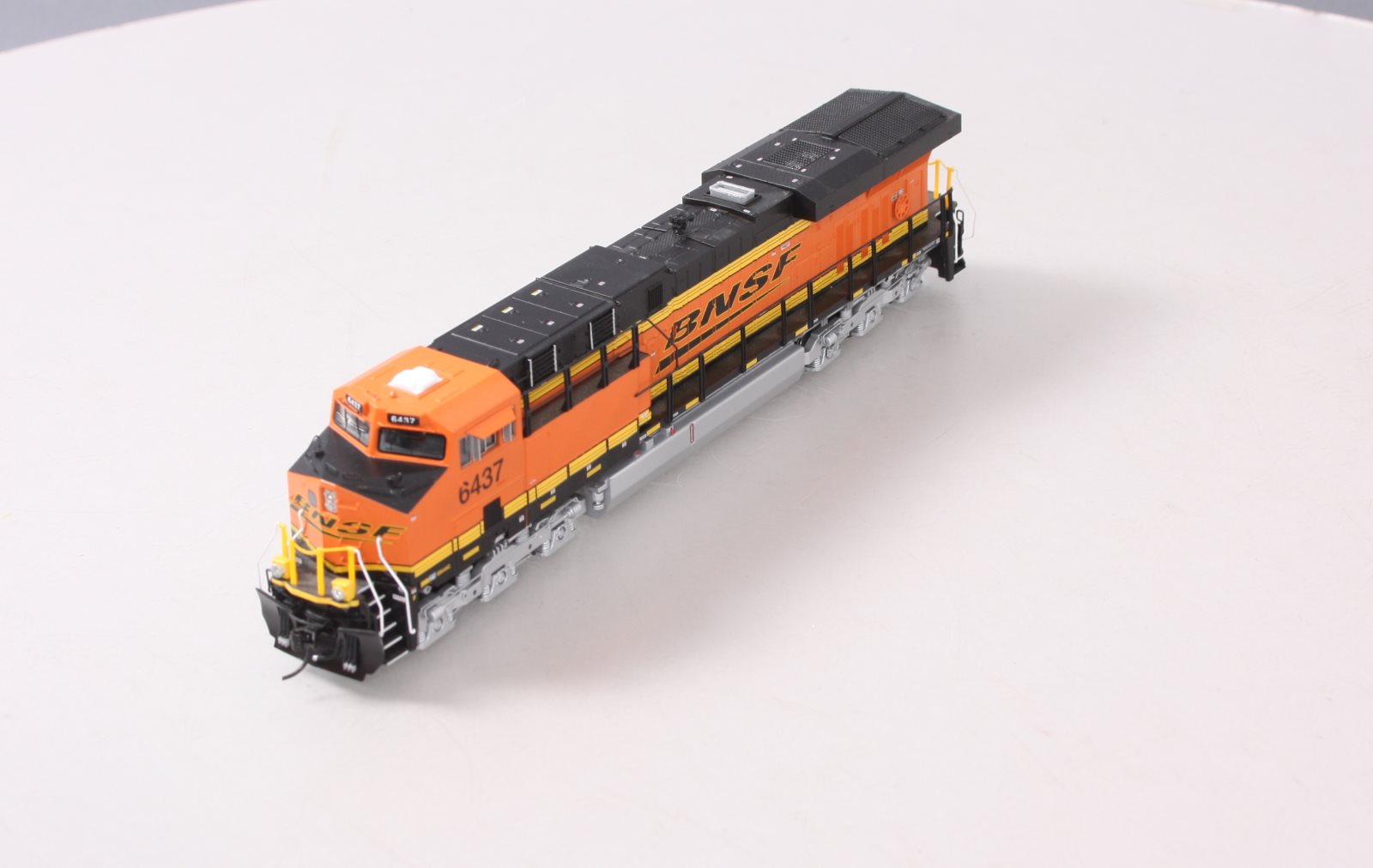 Broadway Limited 5861 HO BNSF GE ES44AC Diesel Locomotive Sound/DC/DCC #6437