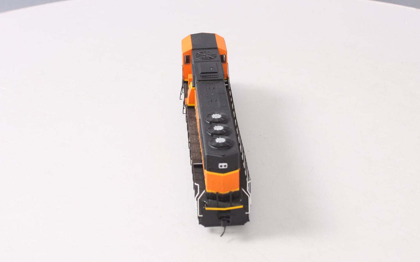 Walthers 910-20304 HO BNSF EMD SD60M Diesel Locomotive #8129 w/ Sound/DCC