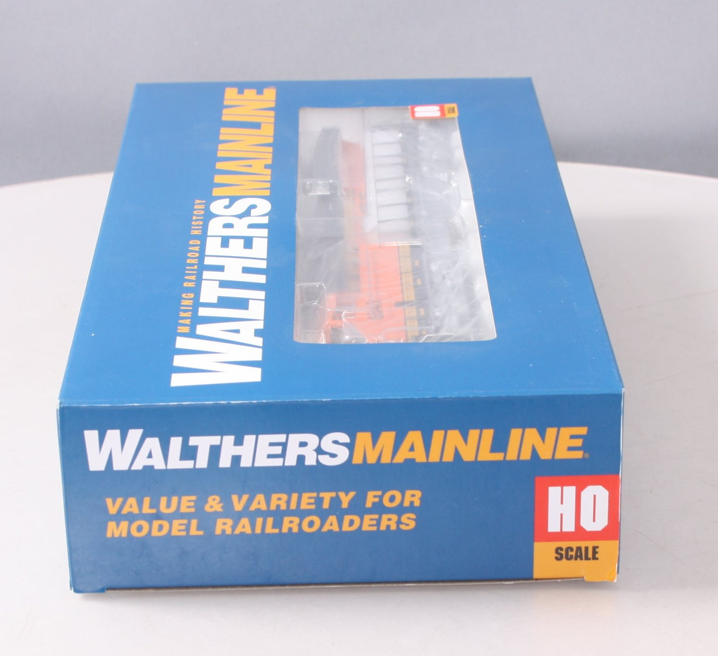 Walthers 910-20186 HO BNSF GE ES44 Diesel Locomotive with Sound & DCC #6540