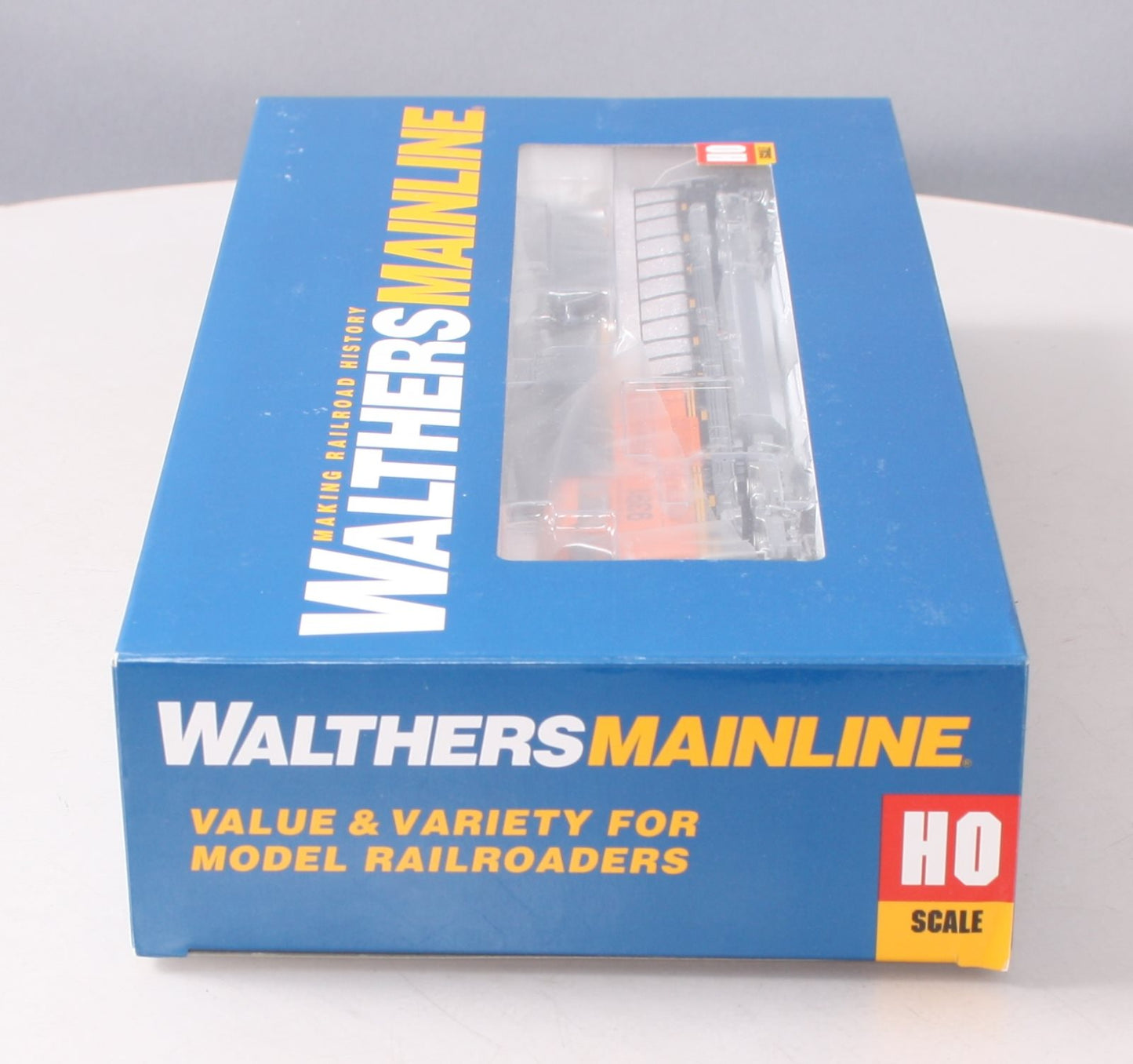 Walthers 910-19846 HO Burlington Northern Santa Fe EMD SD70ACe Diesel Loco #9391