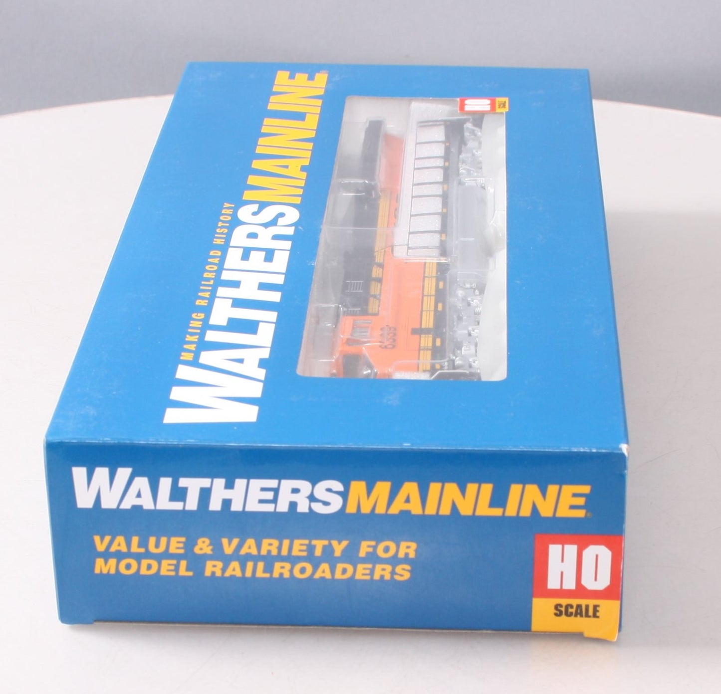 Walthers 910-20163 HO BNSF GE ES44AC Diesel Locomotive #6339 w/ Sound/DCC