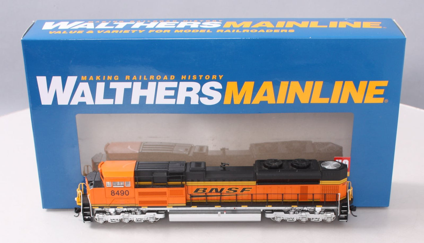 Walthers 910-19856 HO BNSF EMD SD70ACe Diesel Locomotive #8490 w/ Sound & DCC